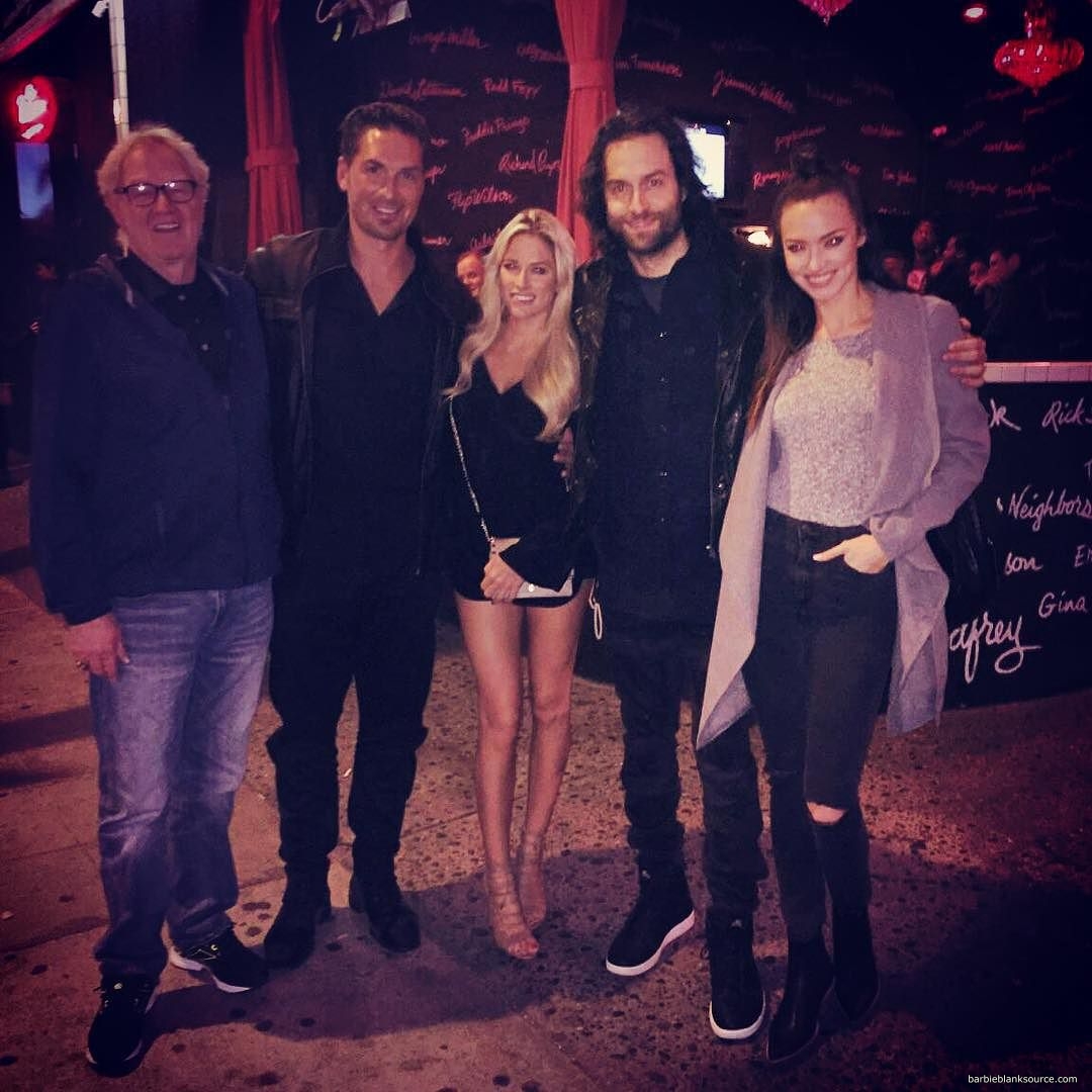 12407303_106393093074626_70647530_n.jpg 12407303_106393093074626_70647530_n.jpg