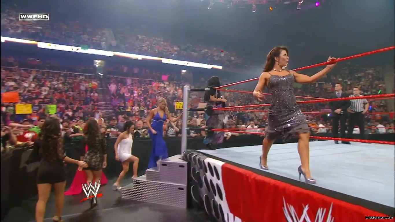 RAW_864_DECEMBER_142C_2009_0354.jpg RAW_864_DECEMBER_142C_2009_0354.jpg