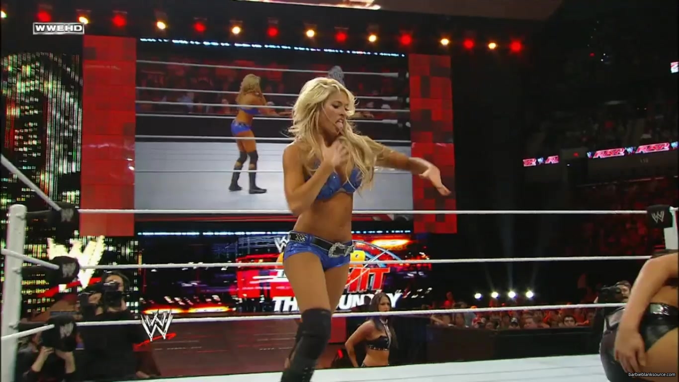 RAW_938_MAY_162C_2011_0562.jpg RAW_938_MAY_162C_2011_0562.jpg