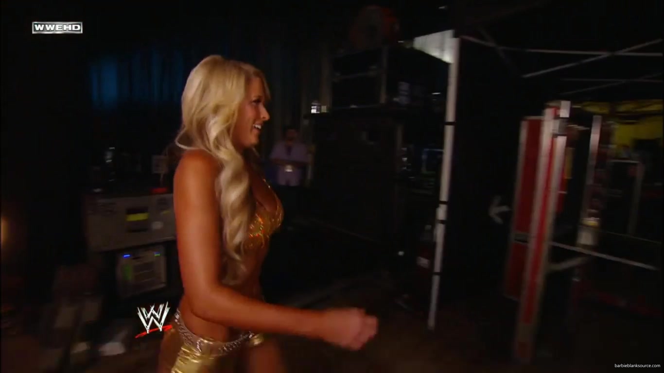 RAW_943_JUNE_202C_2011_0411.jpg RAW_943_JUNE_202C_2011_0411.jpg