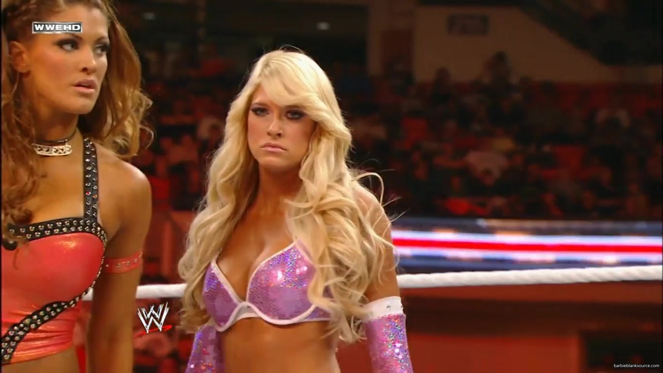 RAW_958_OCTOBER_032C_2011_334.jpg RAW_958_OCTOBER_032C_2011_334.jpg