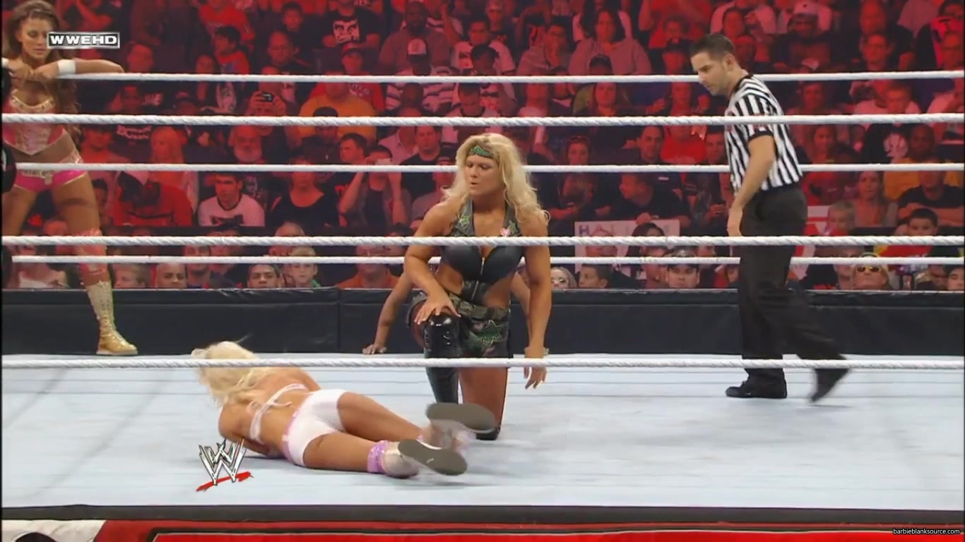 RAW_967_DECEMBER_052C_2011_589.jpg RAW_967_DECEMBER_052C_2011_589.jpg