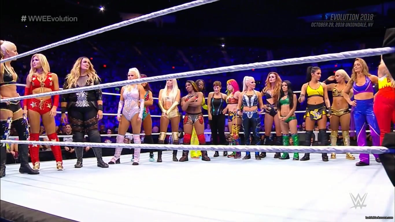 WWE_EVOLUTION_2018_OCTOBER_282C_2018_514.jpg