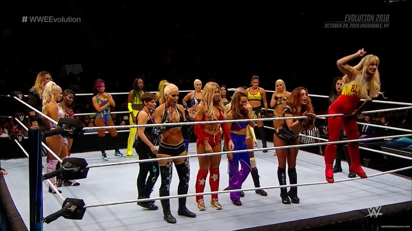 WWE_EVOLUTION_2018_OCTOBER_282C_2018_609.jpg