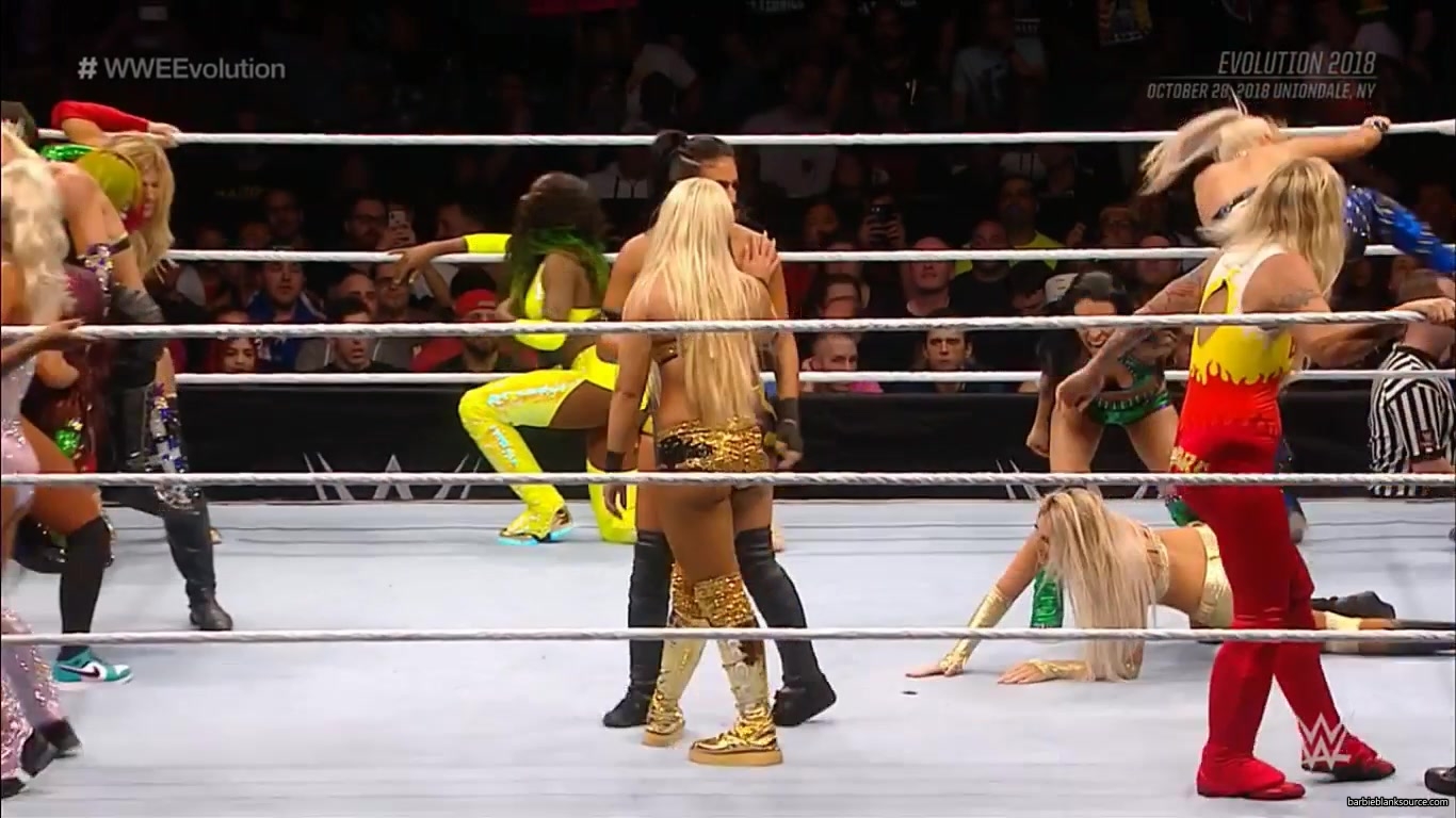 WWE_EVOLUTION_2018_OCTOBER_282C_2018_675.jpg