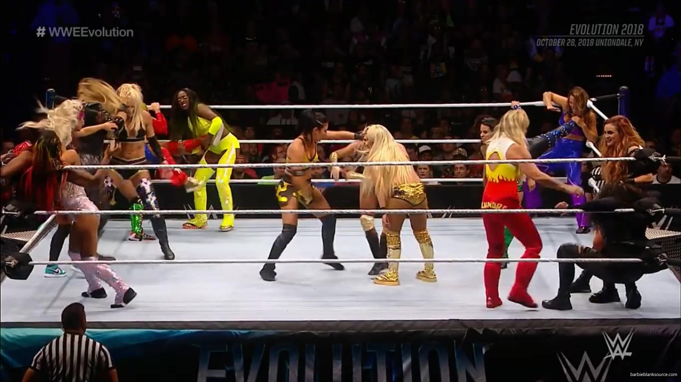 WWE_EVOLUTION_2018_OCTOBER_282C_2018_678.jpg WWE_EVOLUTION_2018_OCTOBER_282C_2018_678.jpg
