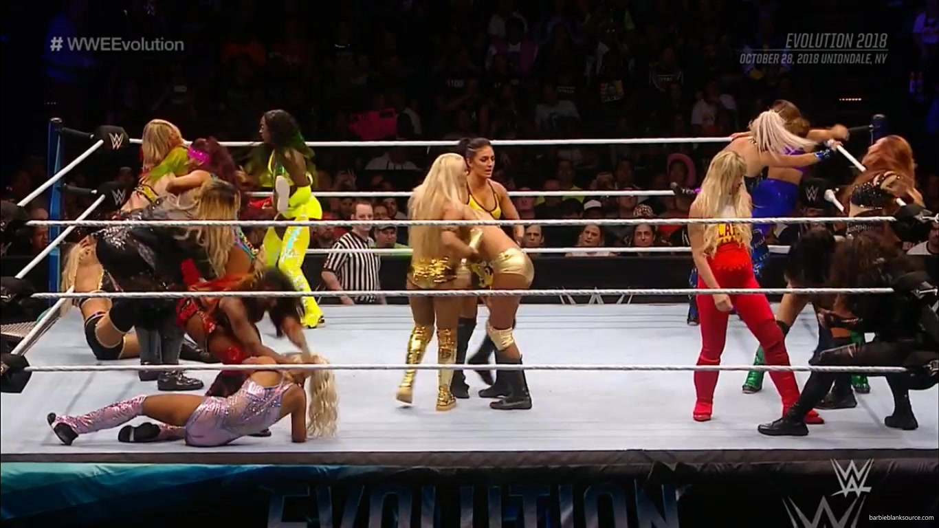 WWE_EVOLUTION_2018_OCTOBER_282C_2018_685.jpg