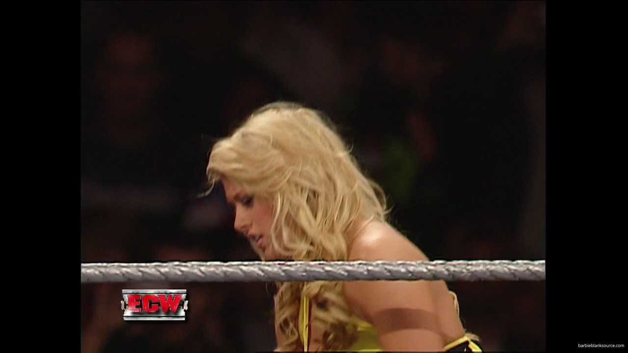 WWE_ECW_12_05_06_Ariel_vs_Kelly_mp40202.jpg WWE_ECW_12_05_06_Ariel_vs_Kelly_mp40202.jpg