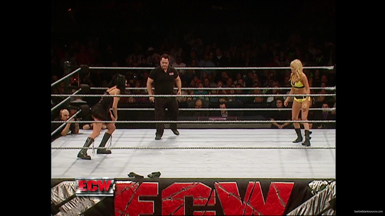 WWE_ECW_12_05_06_Ariel_vs_Kelly_mp40206.jpg WWE_ECW_12_05_06_Ariel_vs_Kelly_mp40206.jpg