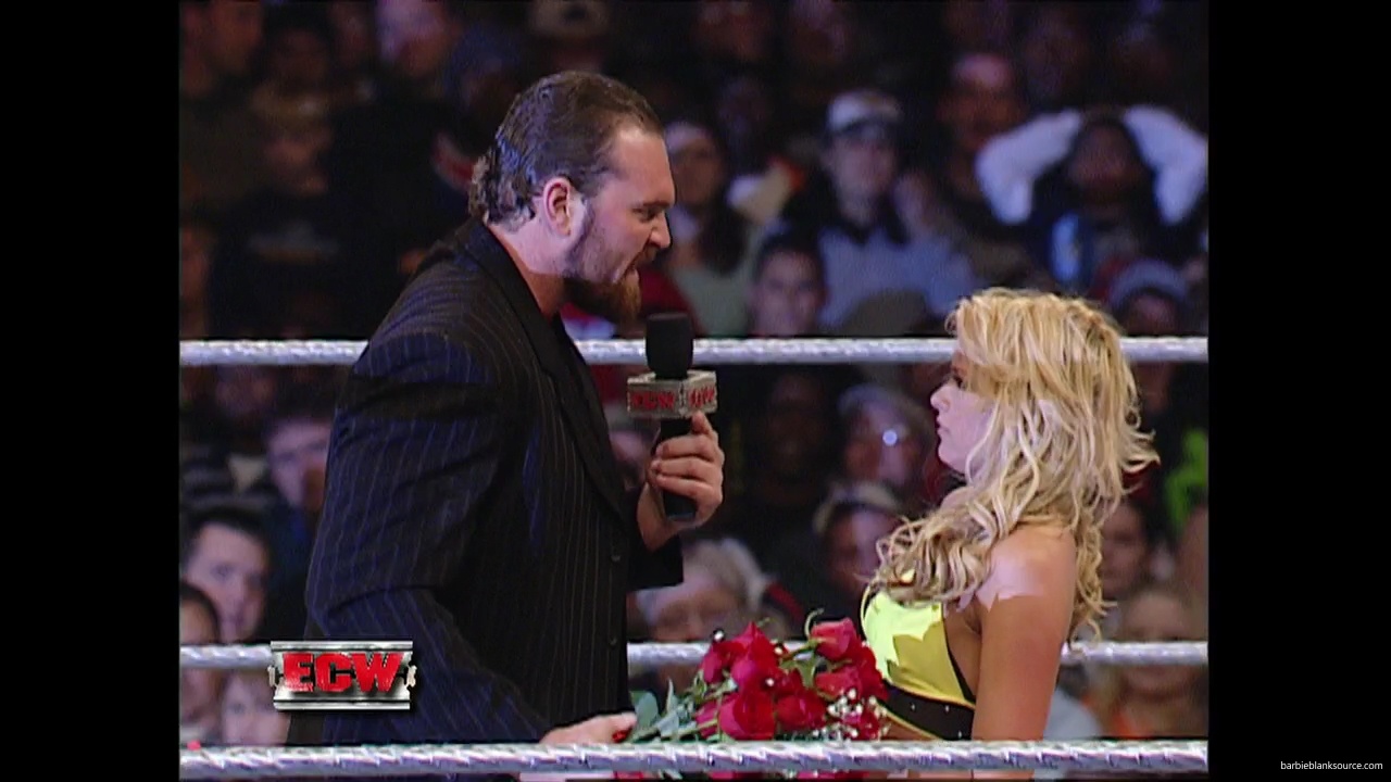 WWE_ECW_12_05_06_Ariel_vs_Kelly_mp40407.jpg WWE_ECW_12_05_06_Ariel_vs_Kelly_mp40407.jpg