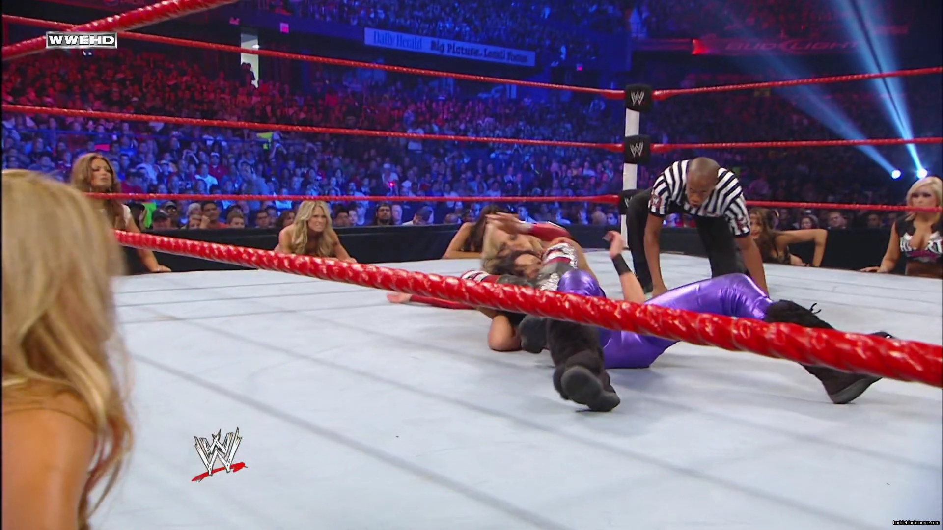 WWE_Night_Of_Champions_2010_Melina_vs_Michelle_mp41094.jpg WWE_Night_Of_Champions_2010_Melina_vs_Michelle_mp41094.jpg