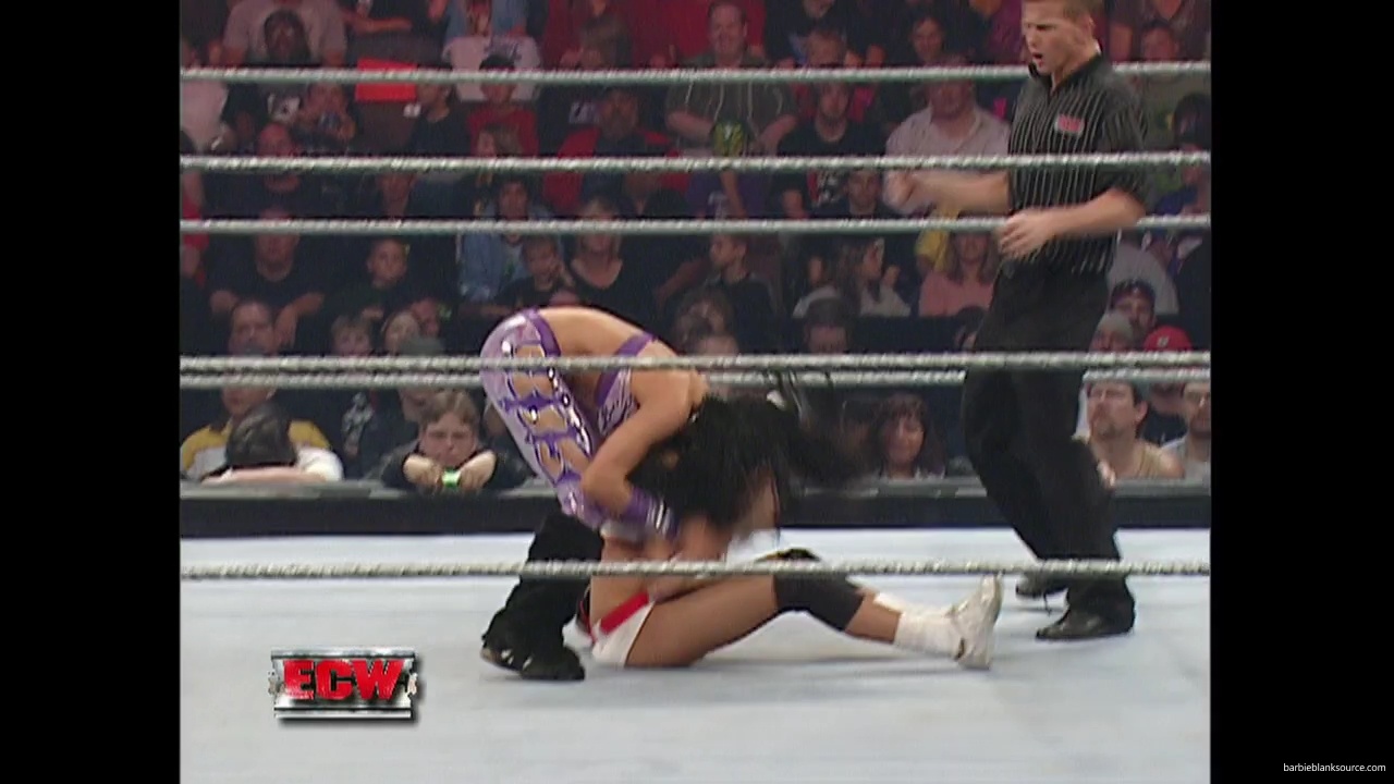 WWE_ECW_11_13_07_Kelly_Michelle_vs_Layla_Melina_mp41354.jpg WWE_ECW_11_13_07_Kelly_Michelle_vs_Layla_Melina_mp41354.jpg