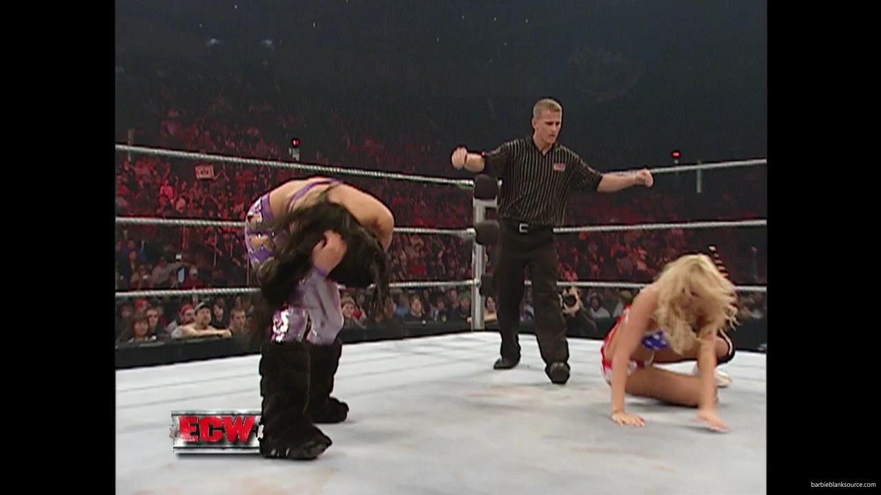 WWE_ECW_11_13_07_Kelly_Michelle_vs_Layla_Melina_mp41356.jpg WWE_ECW_11_13_07_Kelly_Michelle_vs_Layla_Melina_mp41356.jpg