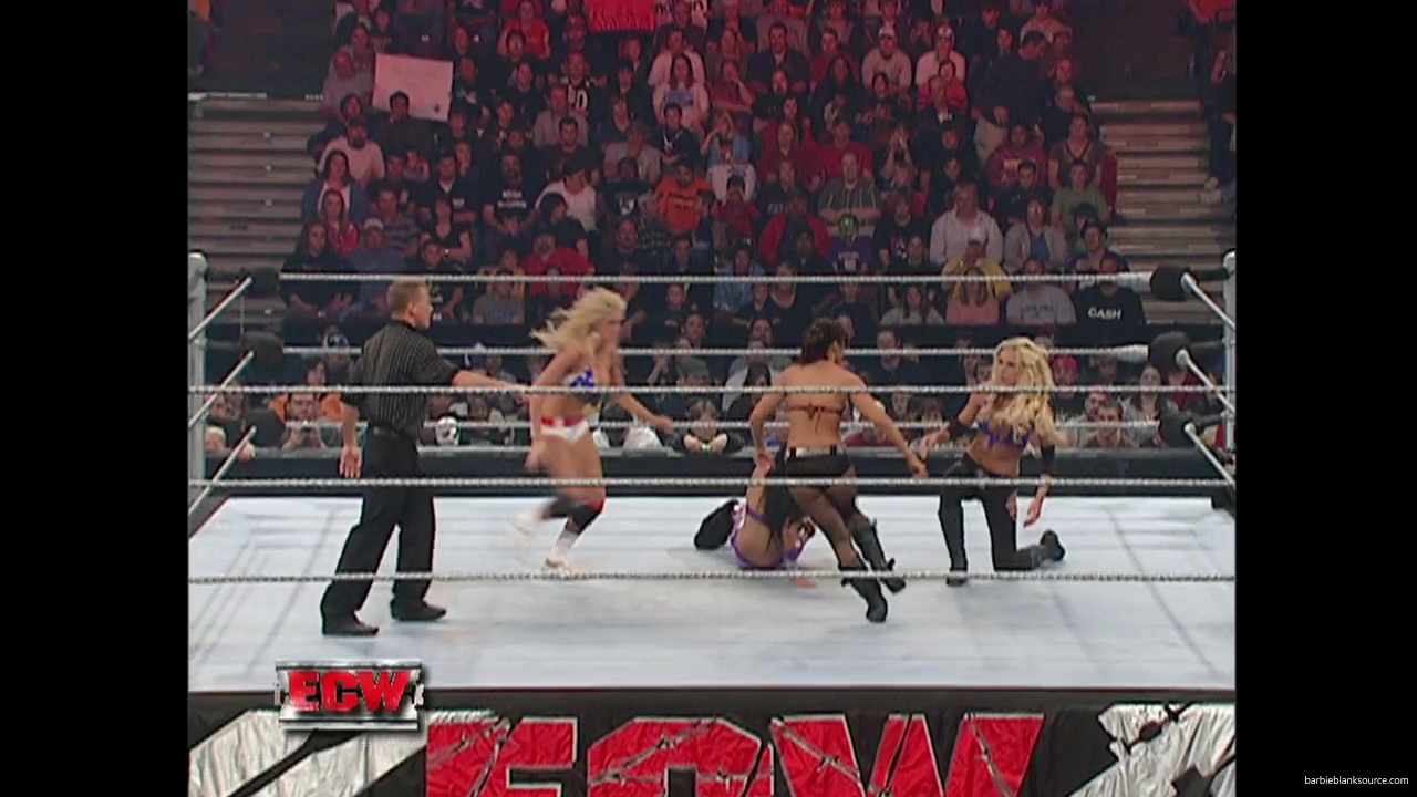WWE_ECW_11_13_07_Kelly_Michelle_vs_Layla_Melina_mp41387.jpg WWE_ECW_11_13_07_Kelly_Michelle_vs_Layla_Melina_mp41387.jpg