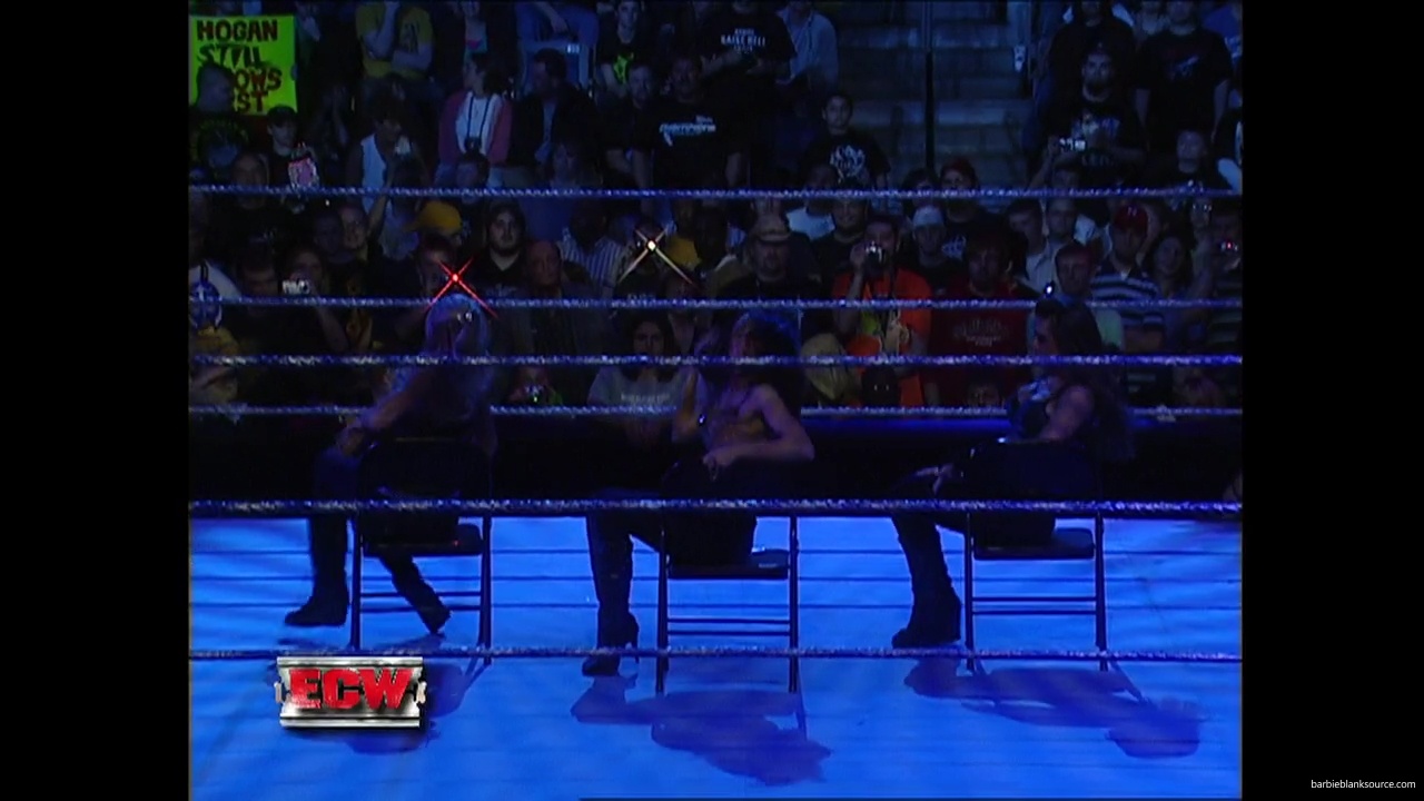 WWE_ECW_04_03_07_Extreme_Expose_Segment_mp40339.jpg WWE_ECW_04_03_07_Extreme_Expose_Segment_mp40339.jpg