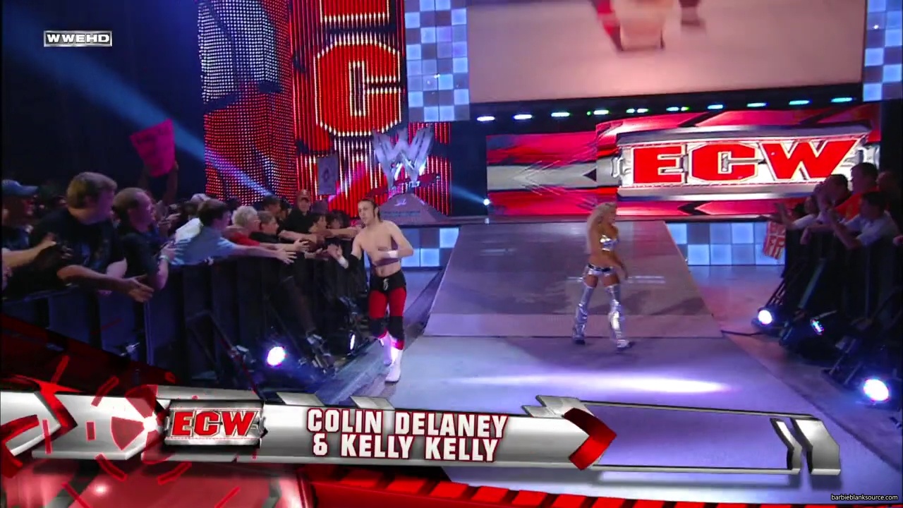 WWE_ECW_05_20_08_Colin_Kelly_vs_Knox_Layla_mp40012.jpg