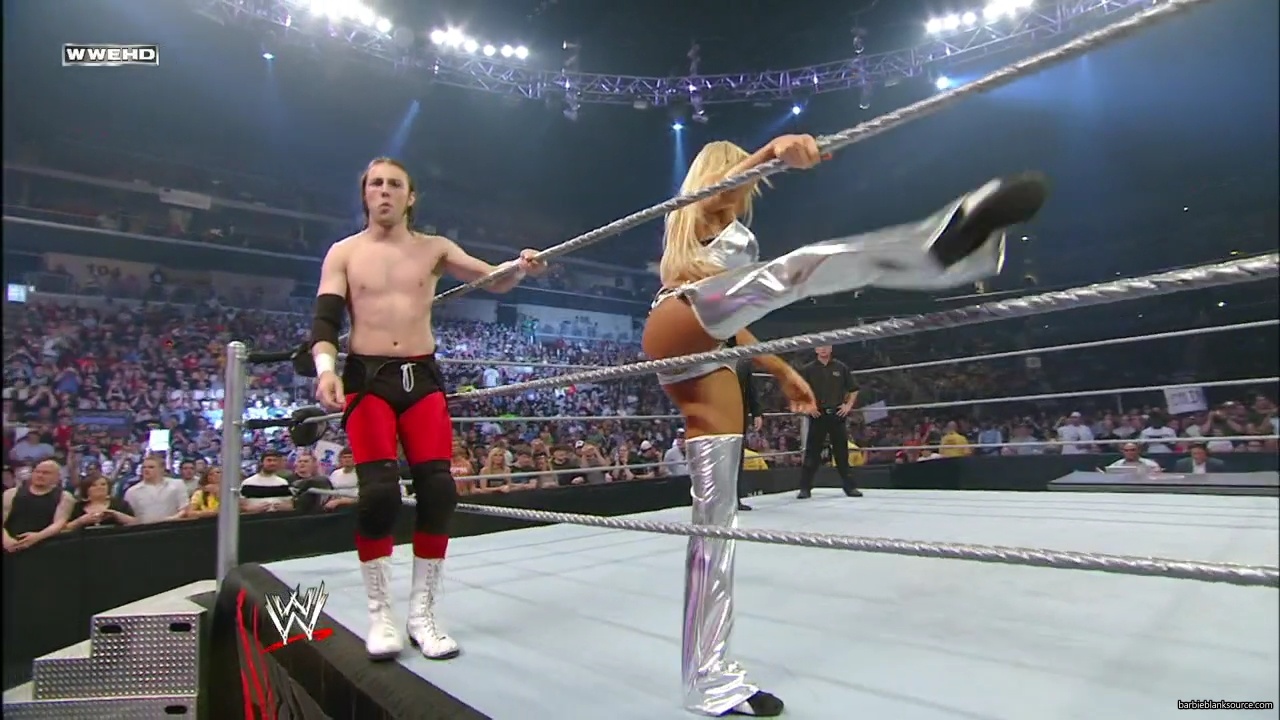 WWE_ECW_05_20_08_Colin_Kelly_vs_Knox_Layla_mp40026.jpg