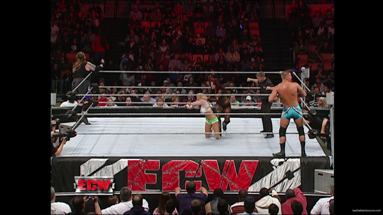 WWE_ECW_12_06_07_Balls_Kelly_vs_Kenny_Victoria_mp42202.jpg