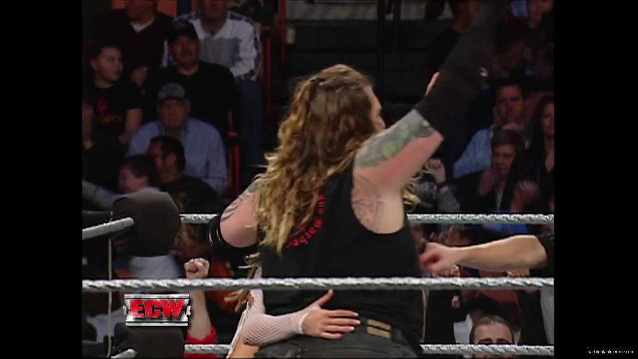 WWE_ECW_12_06_07_Balls_Kelly_vs_Kenny_Victoria_mp42261.jpg