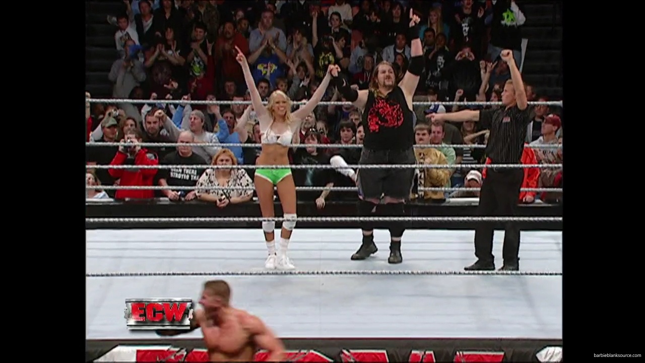 WWE_ECW_12_06_07_Balls_Kelly_vs_Kenny_Victoria_mp42267.jpg