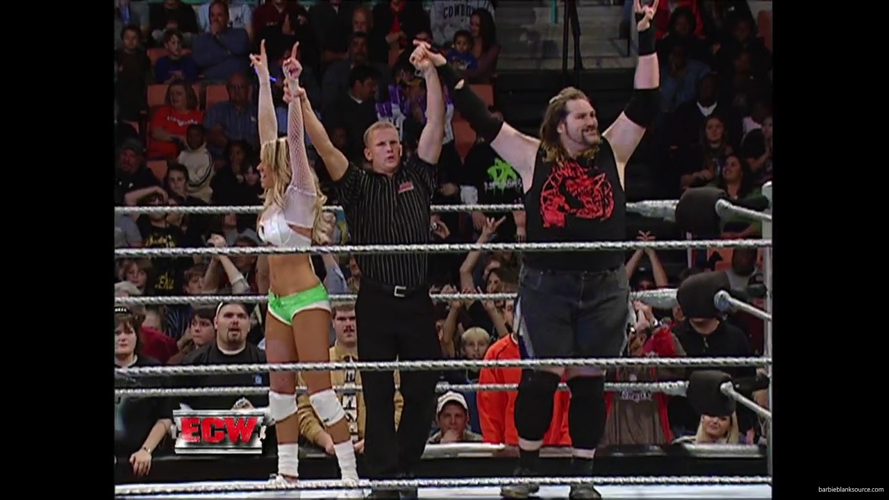 WWE_ECW_12_06_07_Balls_Kelly_vs_Kenny_Victoria_mp42286.jpg