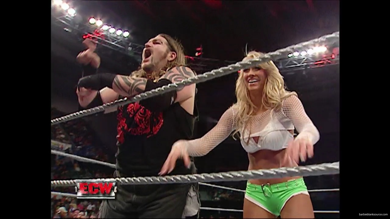WWE_ECW_12_06_07_Balls_Kelly_vs_Kenny_Victoria_mp42306.jpg