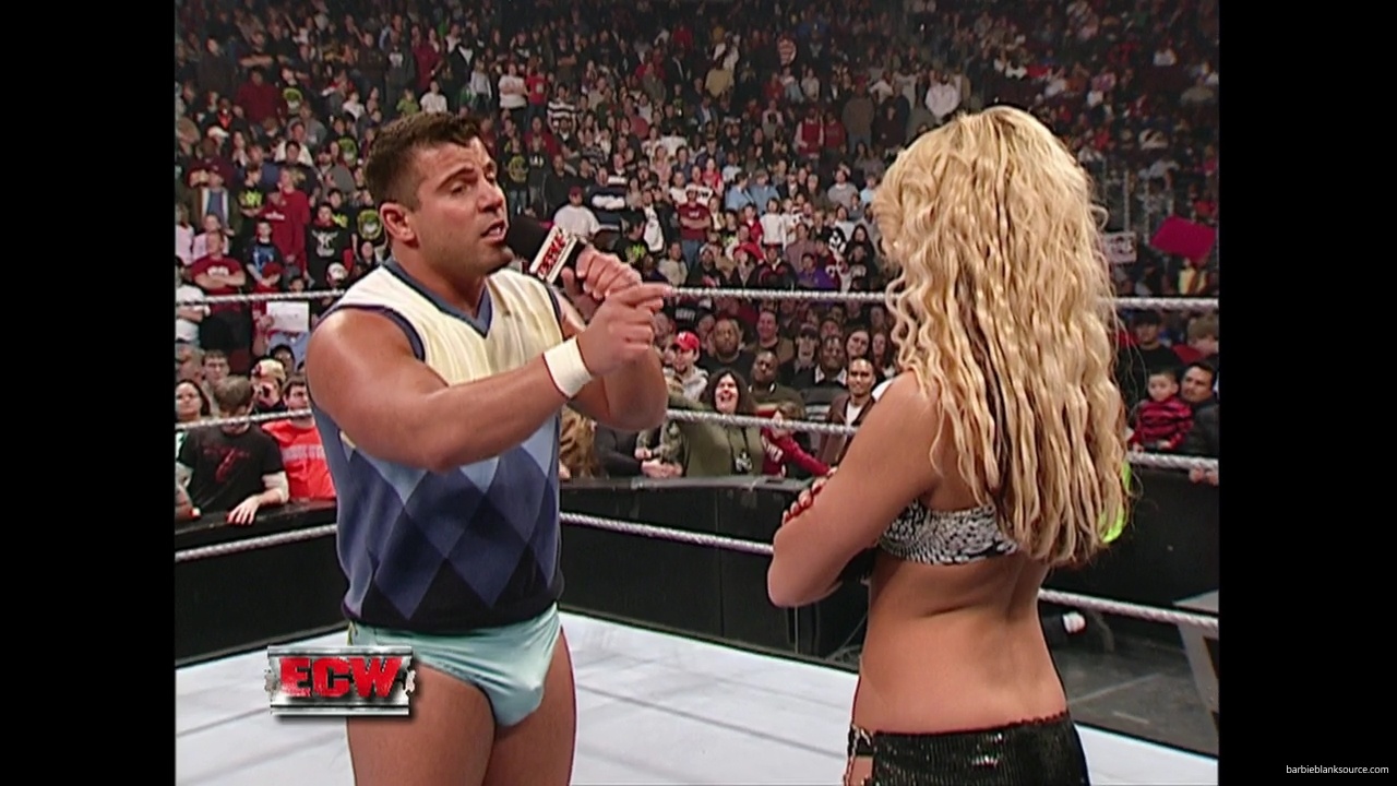 WWE_ECW_01_16_07_Kelly_Ringside_mp40246.jpg WWE_ECW_01_16_07_Kelly_Ringside_mp40246.jpg