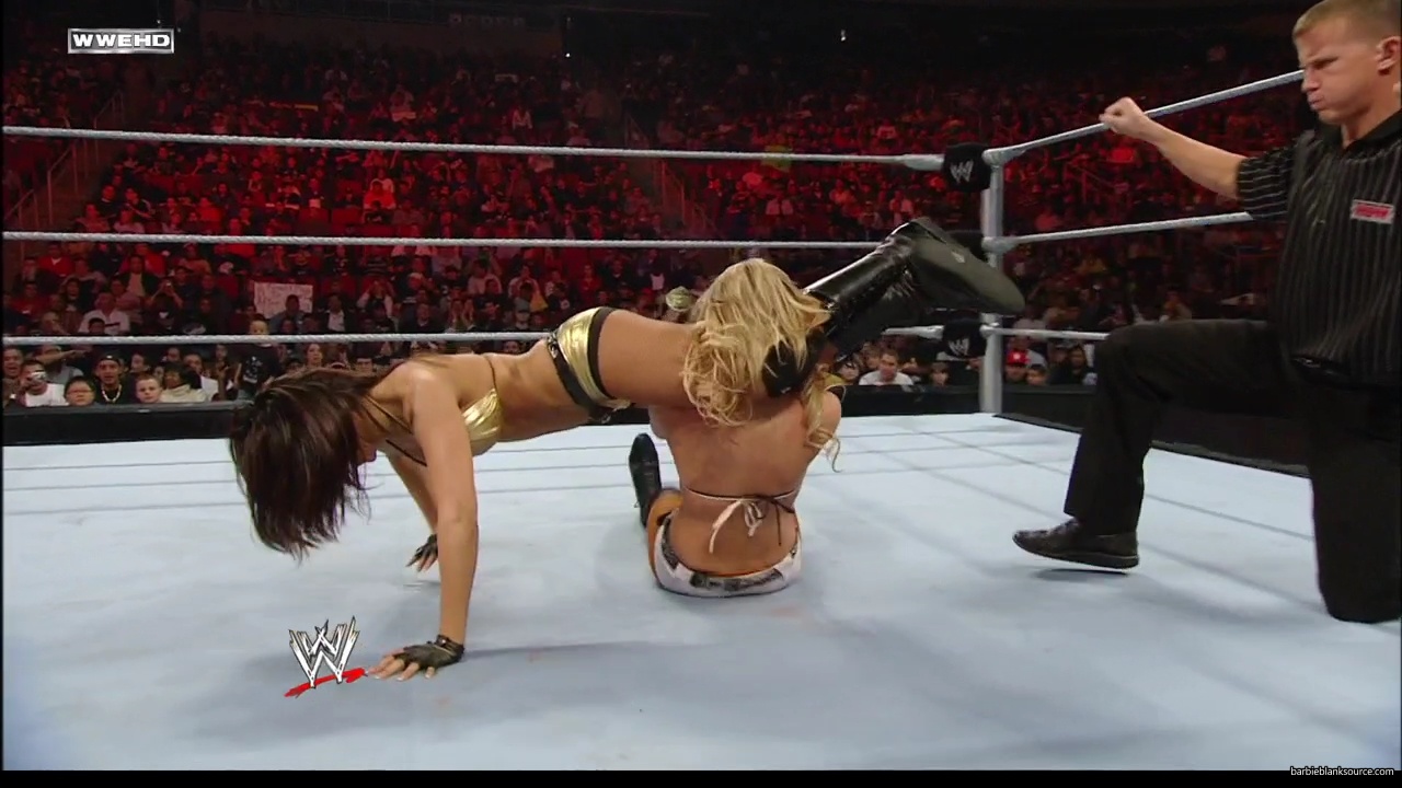 WWE_ECW_02_12_08_Kelly_vs_Layla_mp41669.jpg WWE_ECW_02_12_08_Kelly_vs_Layla_mp41669.jpg