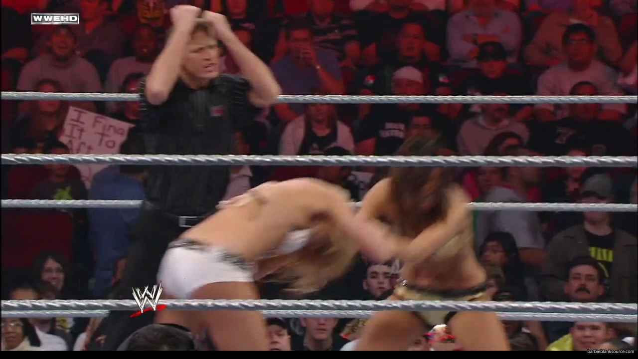 WWE_ECW_02_12_08_Kelly_vs_Layla_mp41711.jpg WWE_ECW_02_12_08_Kelly_vs_Layla_mp41711.jpg