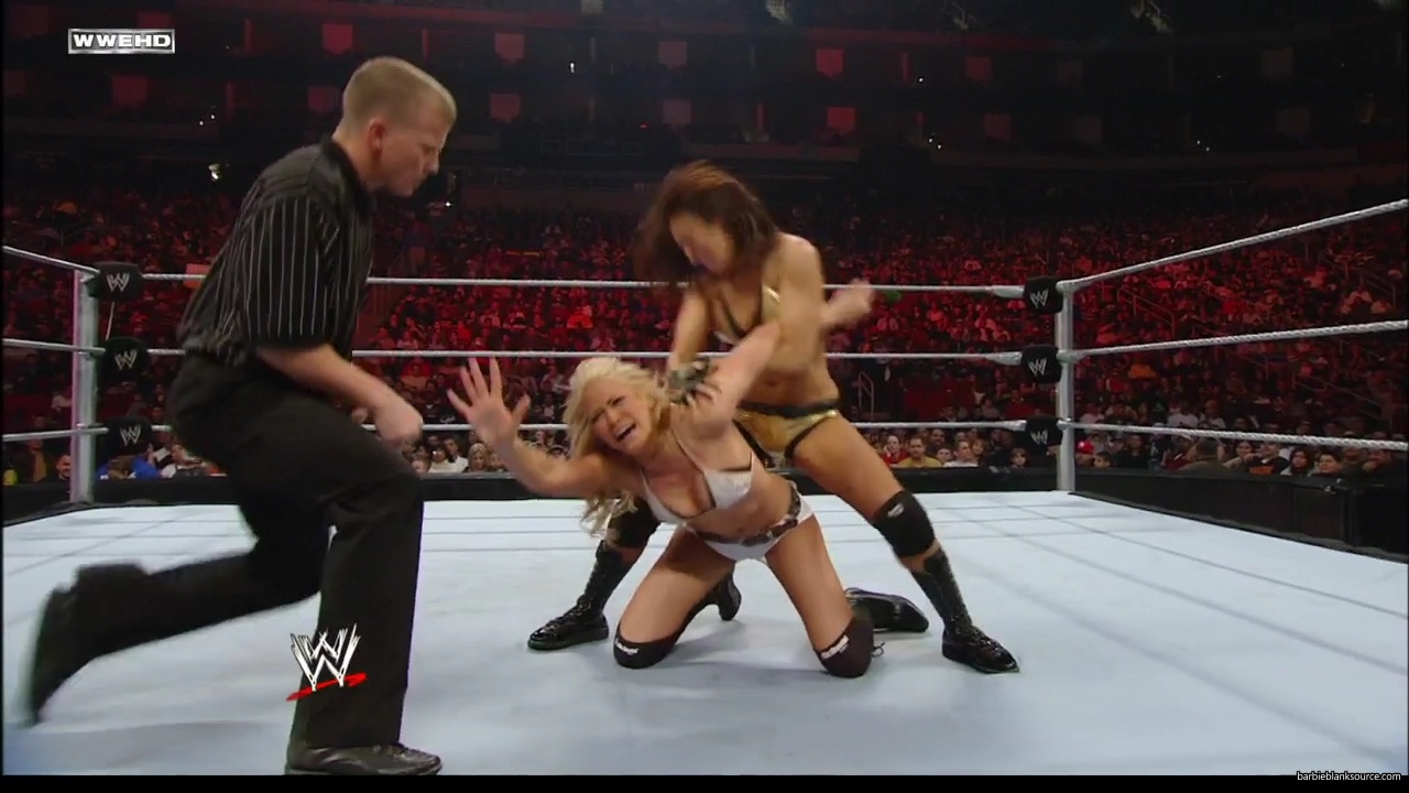 WWE_ECW_02_12_08_Kelly_vs_Layla_mp41805.jpg WWE_ECW_02_12_08_Kelly_vs_Layla_mp41805.jpg