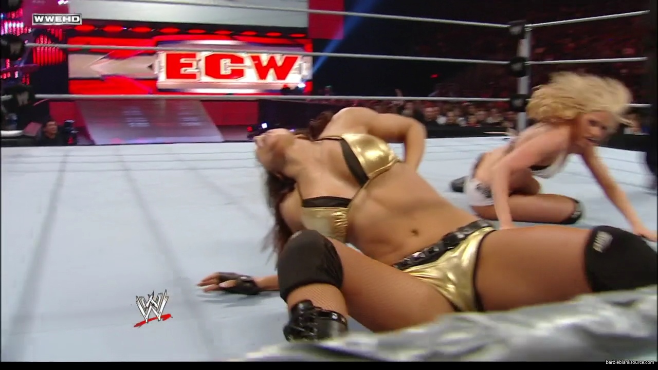 WWE_ECW_02_12_08_Kelly_vs_Layla_mp41842.jpg WWE_ECW_02_12_08_Kelly_vs_Layla_mp41842.jpg