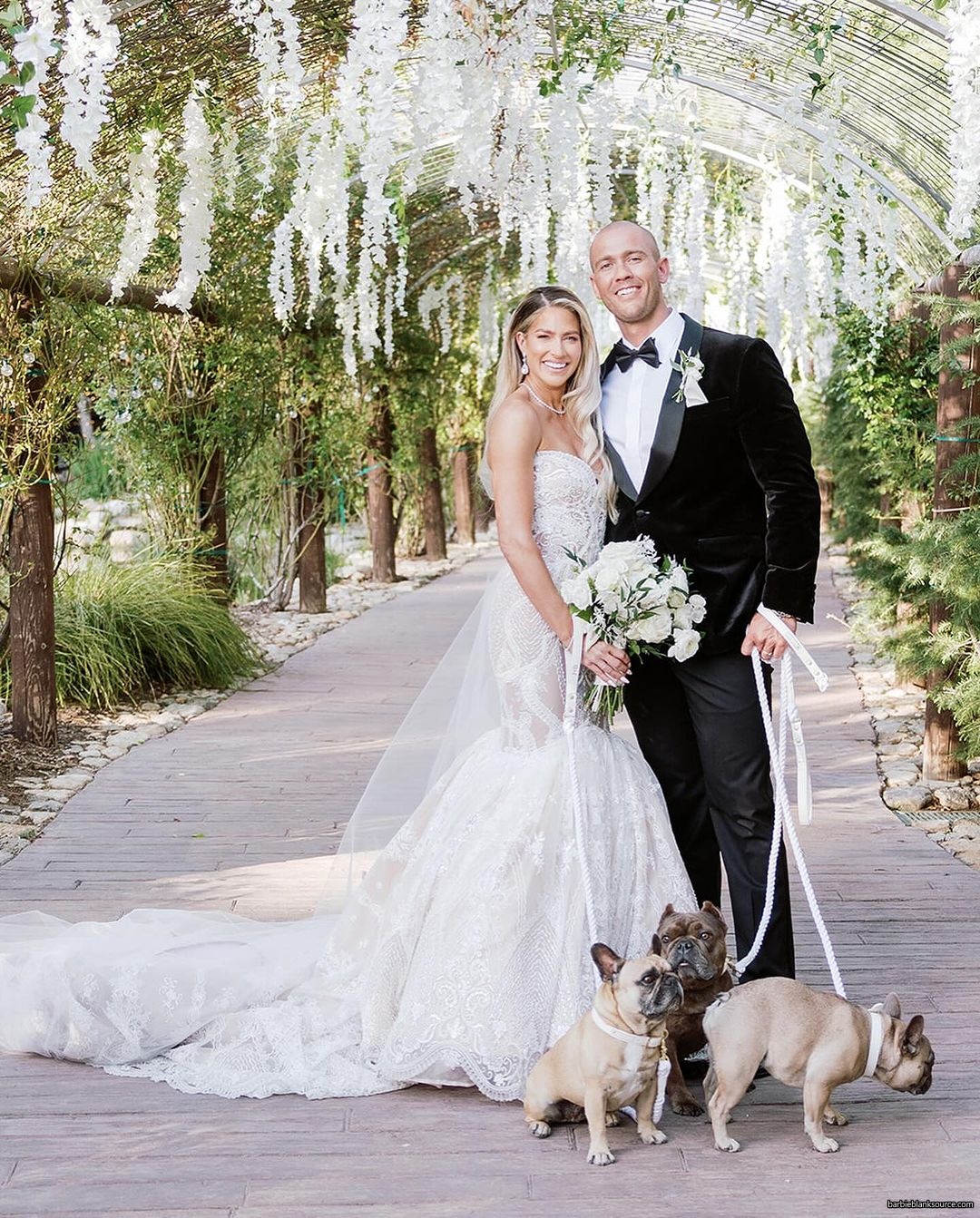 Snapinsta_app_435680540_18432317461004607_5471768546918012501_n_1080.jpg Snapinsta_app_435680540_18432317461004607_5471768546918012501_n_1080.jpg