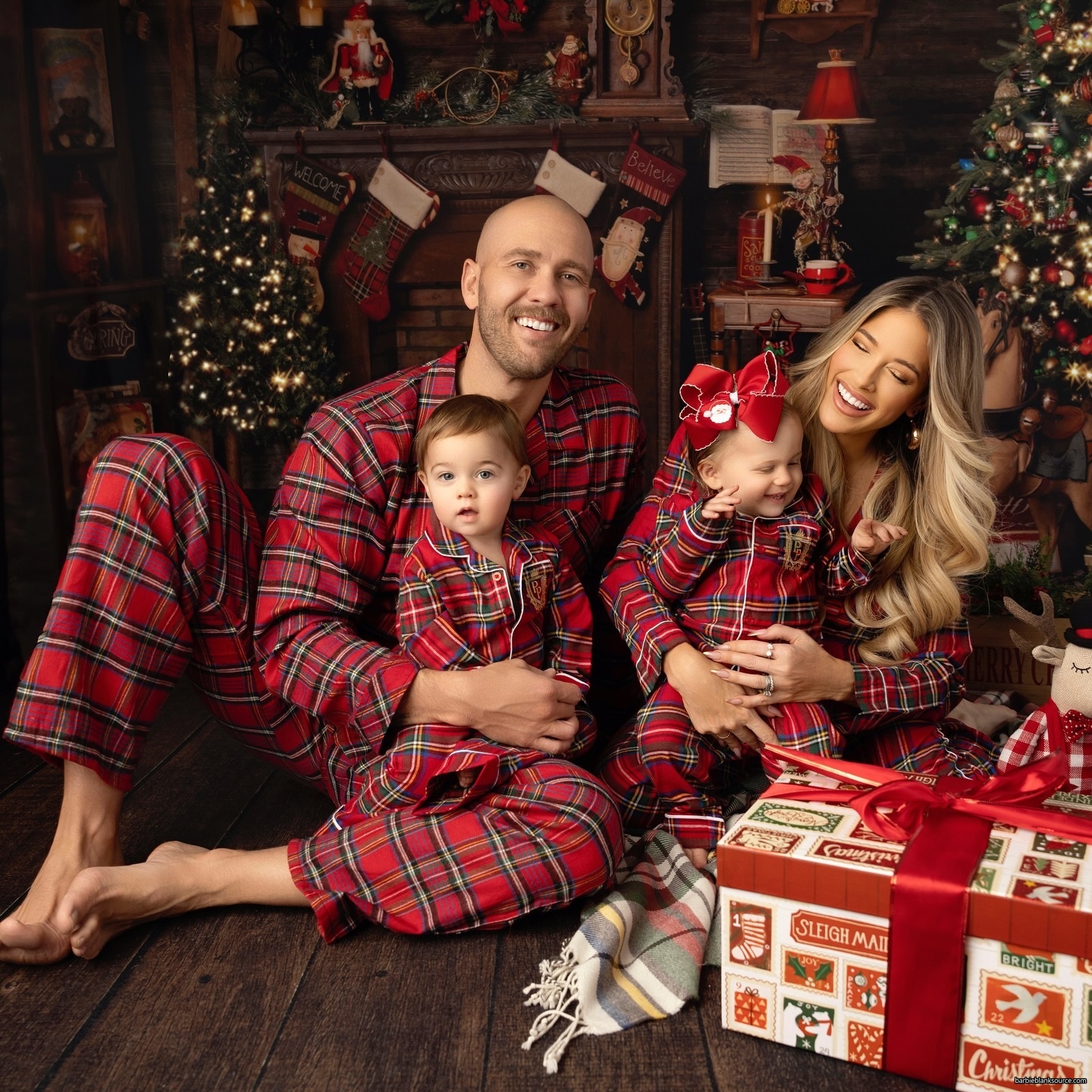 thebarbieblank_1735146876_3530990379203416819_17284606.jpg thebarbieblank_1735146876_3530990379203416819_17284606.jpg