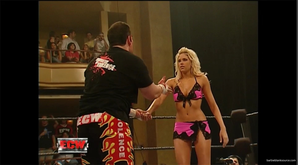 ECW_mp40411.jpg ECW_mp40411.jpg