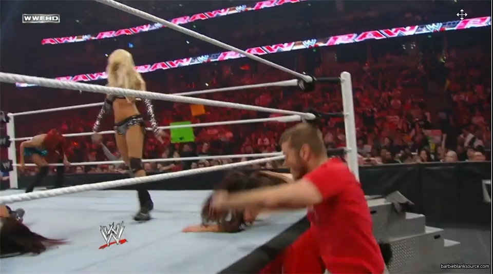 RAW_mp40127.jpg RAW_mp40127.jpg