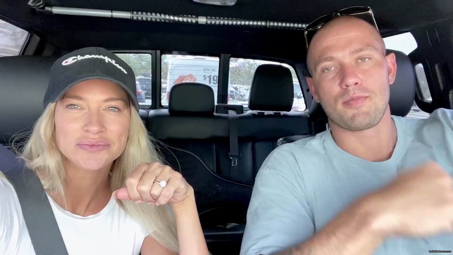 WHO_KNEW_DIYing_COULD_BE_SO_MUCH_FUN__21__mp40015.jpg WHO_KNEW_DIYing_COULD_BE_SO_MUCH_FUN__21__mp40015.jpg