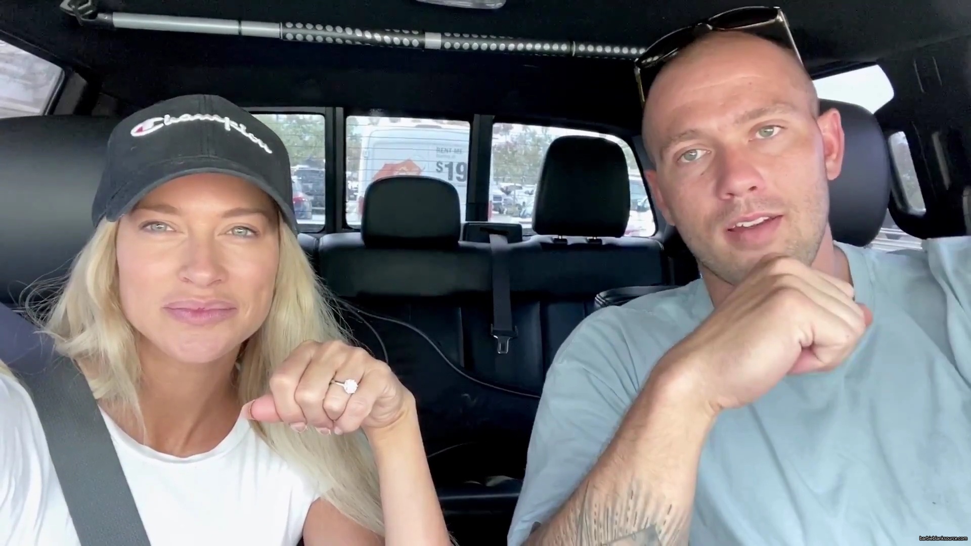 WHO_KNEW_DIYing_COULD_BE_SO_MUCH_FUN__21__mp40016.jpg WHO_KNEW_DIYing_COULD_BE_SO_MUCH_FUN__21__mp40016.jpg