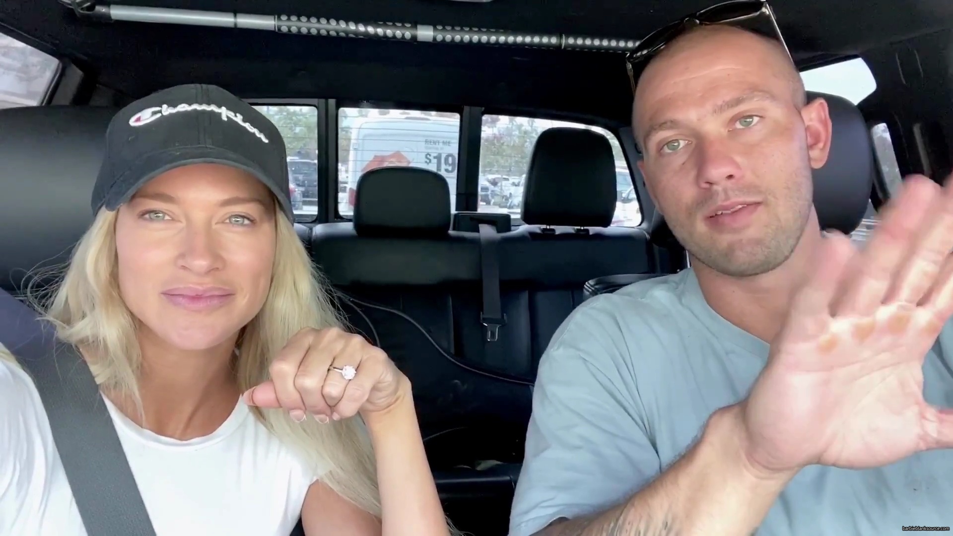 WHO_KNEW_DIYing_COULD_BE_SO_MUCH_FUN__21__mp40018.jpg WHO_KNEW_DIYing_COULD_BE_SO_MUCH_FUN__21__mp40018.jpg